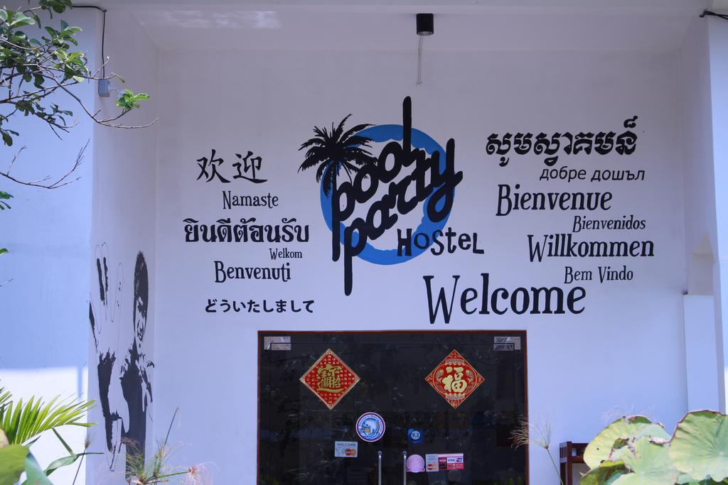 Pool Party Hostel Siem Reap Exterior photo